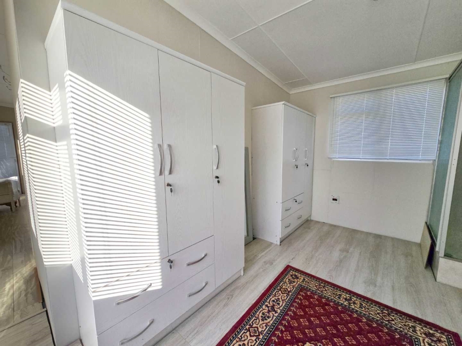 3 Bedroom Property for Sale in Stilbaai Western Cape